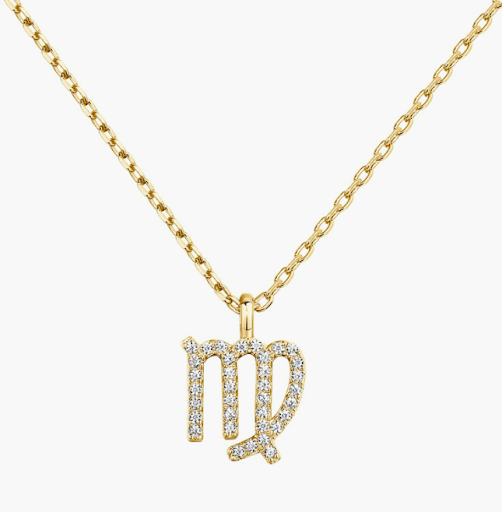 Um colar de corrente de ouro radiante com um pingente de signo do zodíaco Virgem incrustado de diamantes cintilantes, exalando elegância e estilo pessoal.