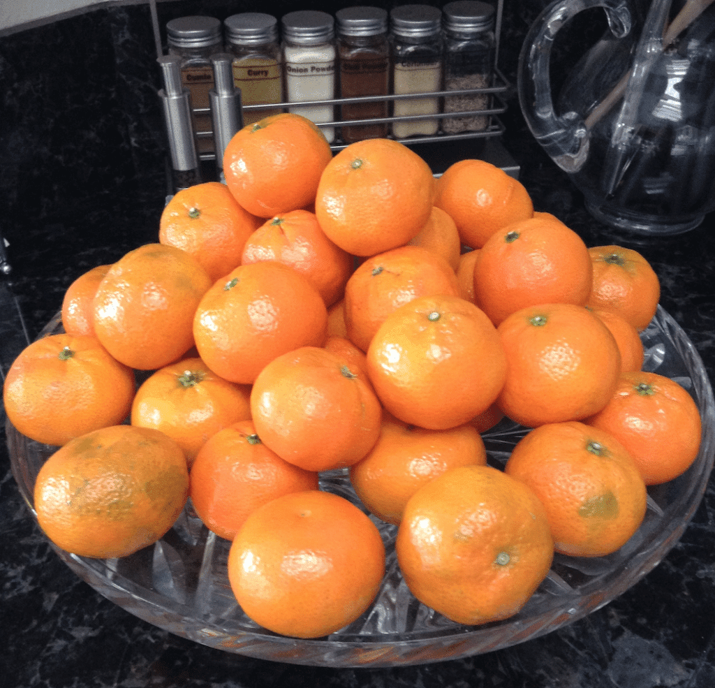 Image of a mandarine bowl