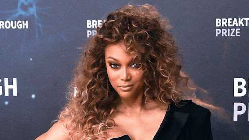 Tyra Banks smiling