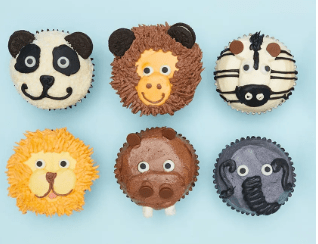 Animal-themed cupcakes from Lola’s Cupcakes that would make a unique employee gift.