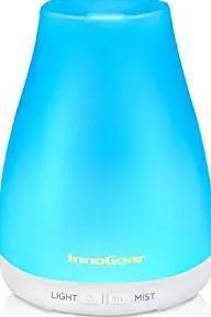 An image of one of many retirement gift ideas, an Innogear essential oil diffuser